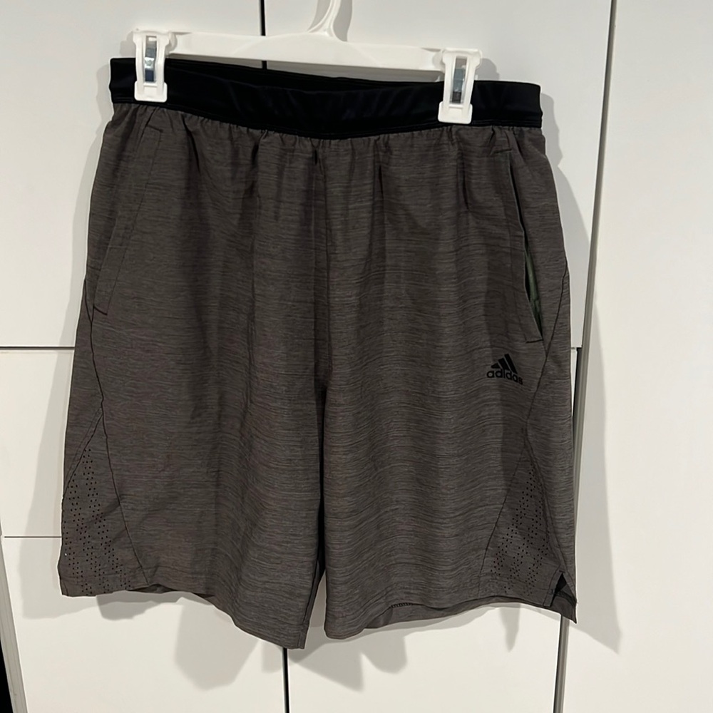 Adidas athletic shorts‎ . Size L